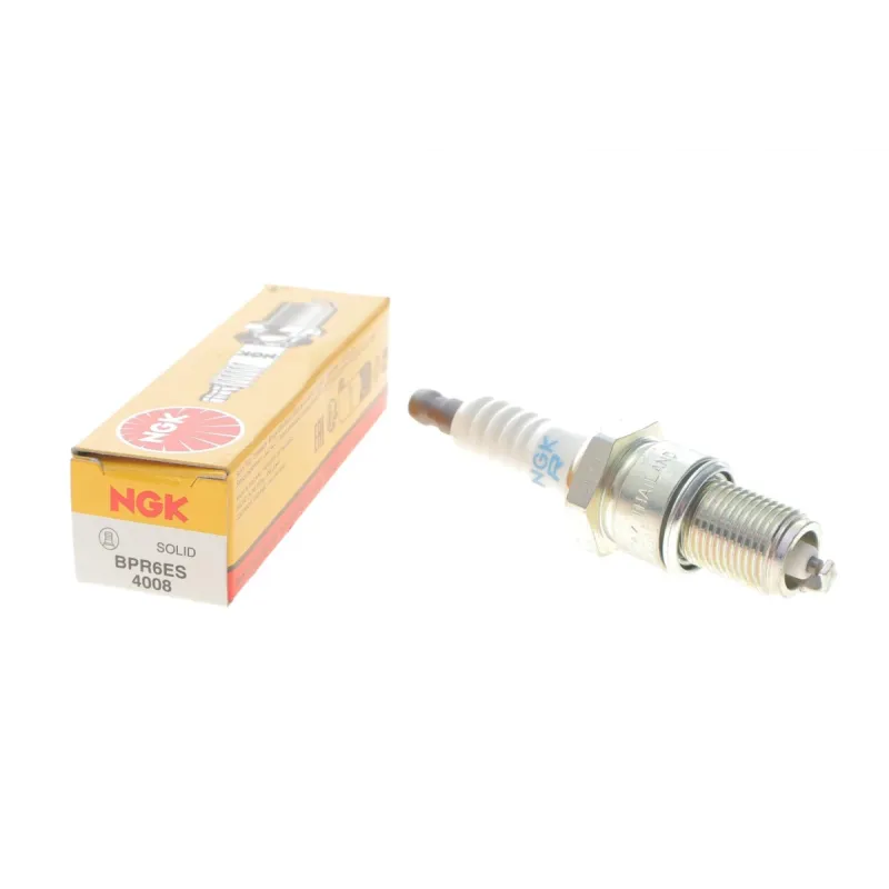 Свічка запалювання NGK BPR6ES для Volkswagen Golf II/III, Passat B3/B4, T4, LT 28-35
