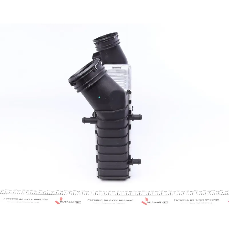 Радіатор інтеркулера NRF 30147A для Volkswagen Passat B5/B5.5 2000-2005, Skoda Superb 1 2001-2008