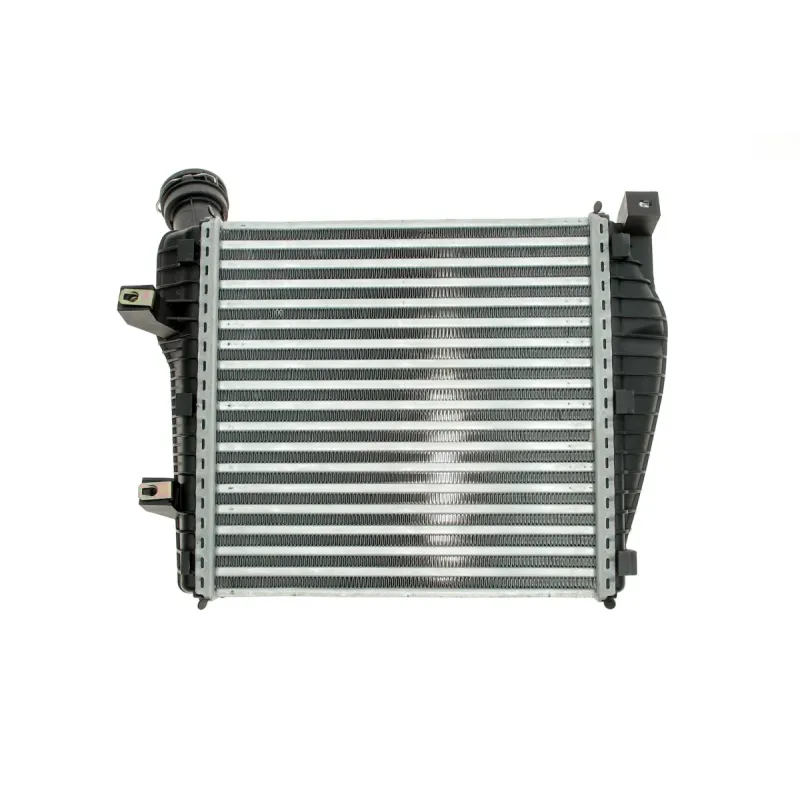 Радіатор інтеркулера Audi Q7/VW Touareg 3.0/4.1 03- (R)