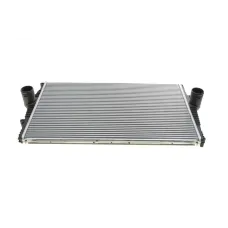 Радіатор інтеркулера NRF 30249 для Volvo S60/S80/V70 2.0T/2.5T/2.4D 2001-2010, 688x421x30 мм
