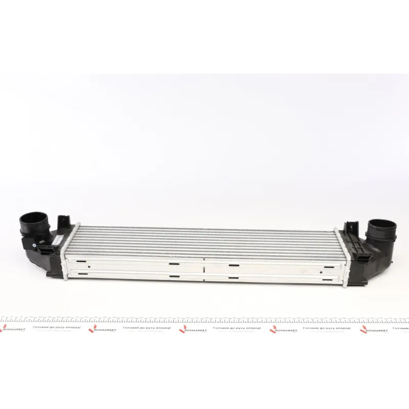 Радіатор інтеркулера NRF 30304 для Ford Focus III, Mondeo IV, Range Rover Evoque, 657x151x64 мм