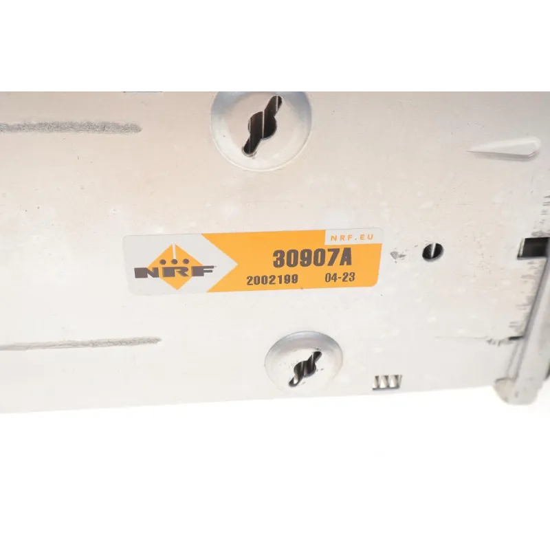 Радіатор інтеркулера NRF 30907A для BMW 1 (E81/E87), 3 (E90/E91), X1 (E84) 2.0D N47 04-15, 510x98x105 мм