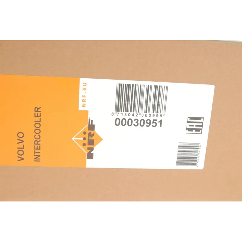 Радіатор інтеркулера NRF 30951 для Volvo S60 V40 V60 V70 1.5/2.0/2.0D 2013-2019, 655x157x40 мм
