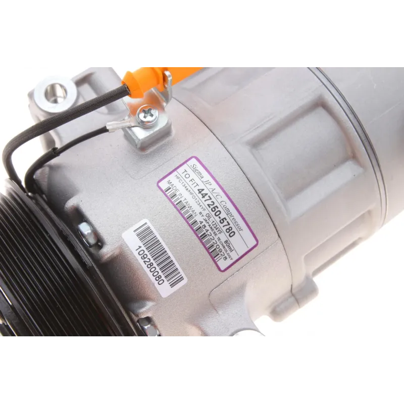 Компресор кондиціонера Audi A1/A3/Q2/Q3/Seat Leon/Skoda Fabia/VW Caddy/Golf 1.2-2.0D 14-