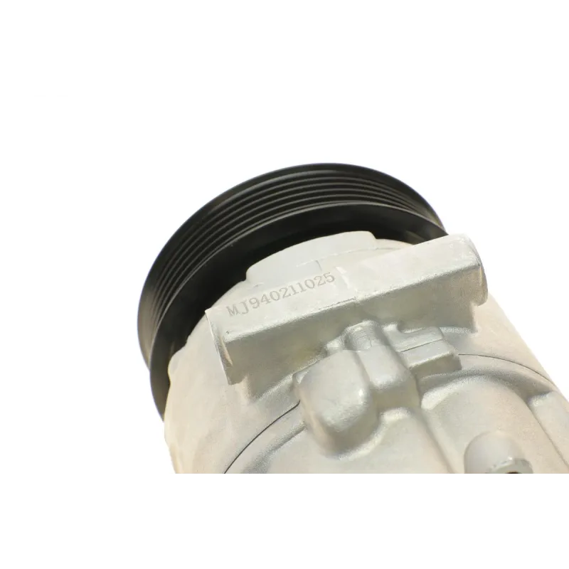 Компресор кондиціонера Audi A2/Seat Ibiza/Cordoba/Skoda Fabia/Roomster/VW Golf 1.0-2.0 99-