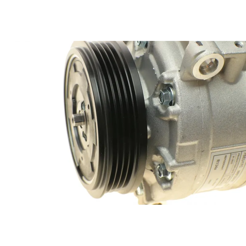 Компресор кондиціонера BMW 5 (E60/E61)/7 (E65/E66/E67) 2.0-3.0D 01-10