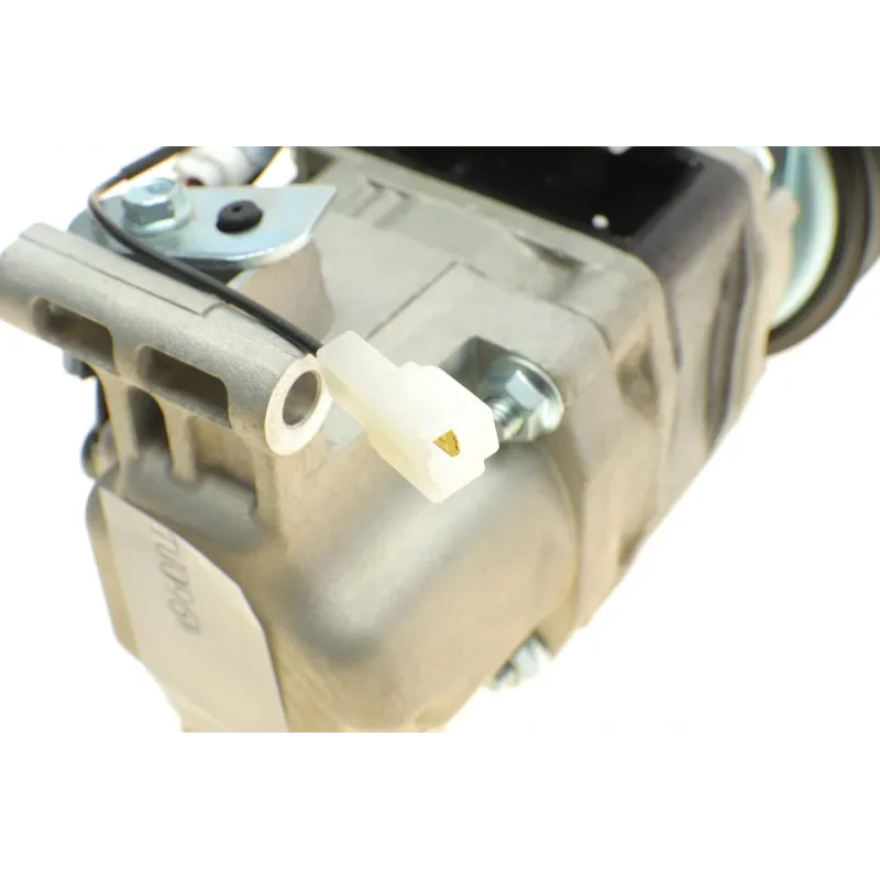 Компресор кондиціонера NRF 32681 для Mazda 3 (BK) 2.0 2003-2009, Mazda 5 (CR19) 1.8/2.0 2005-2010, Ø 115 мм, 5 канавок