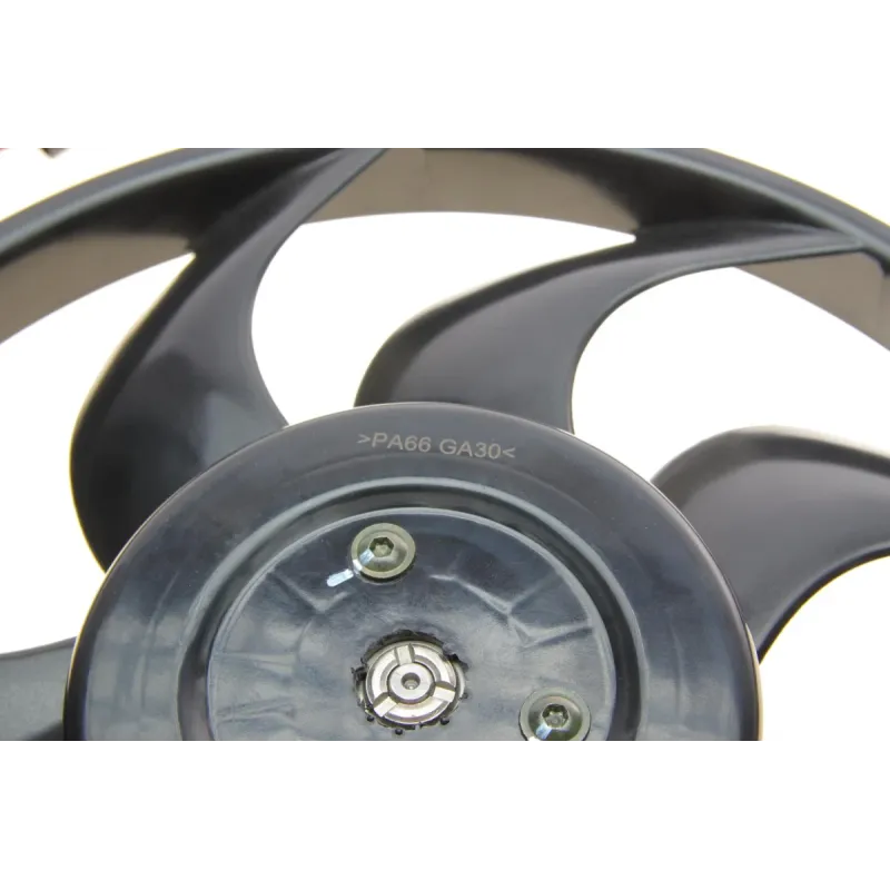 Вентилятор охолодження двигуна Audi Q7/VW Touareg 2.5-6.0 02-15 (L) (d=300mm)