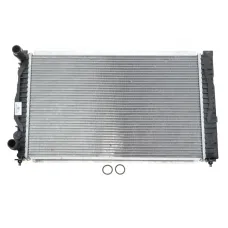 Купити Радіатор охолодження Audi A4/A6/VW Passat 1.6-2.8 94-08 (632x395x33) | KovelAutoHub