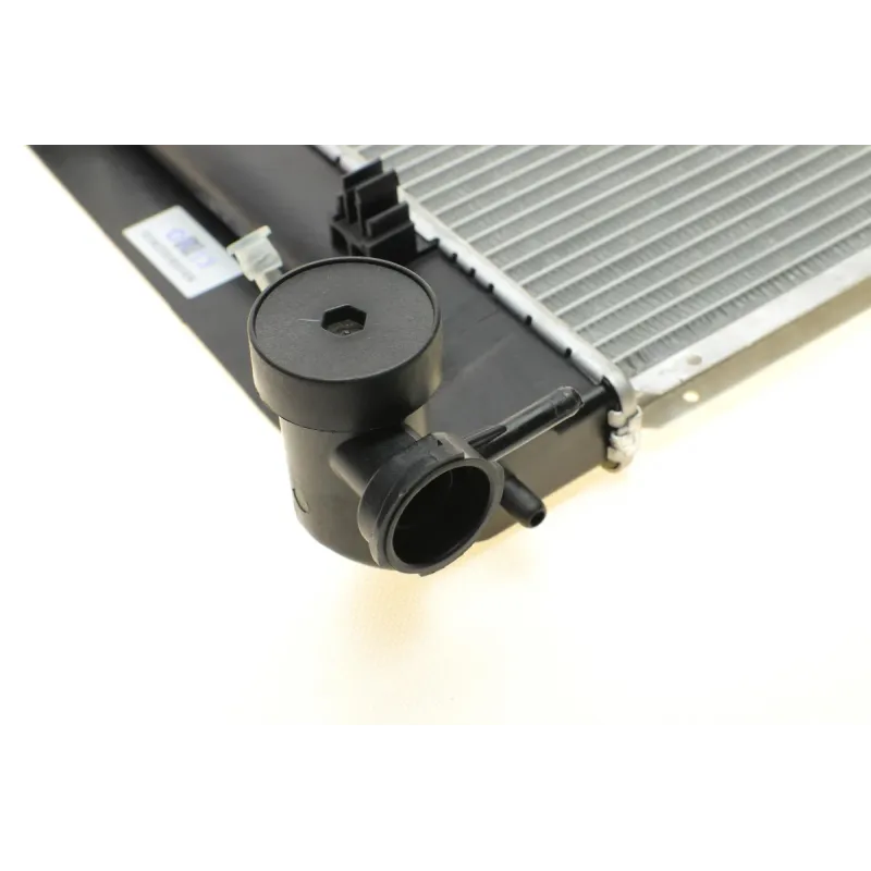 Радіатор охолодження NRF 53396 для Toyota Avensis T25 2003-2008, Corolla E12 2002-2007, 600x348 мм