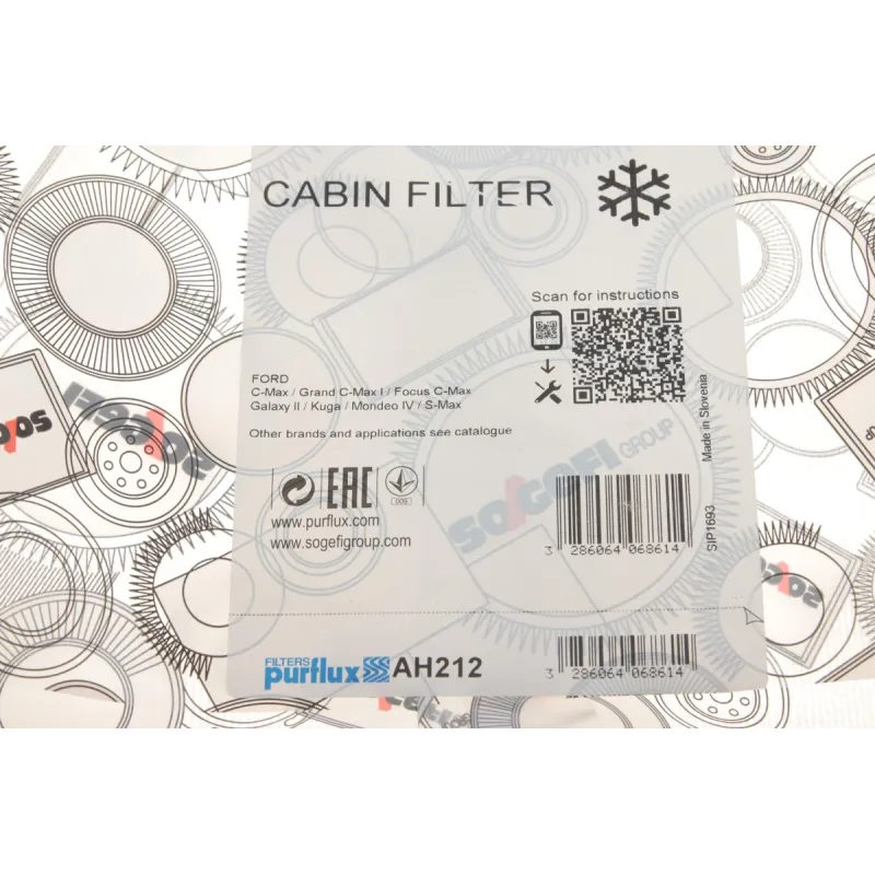 Фільтр салону PURFLUX AH212 з активованим вугіллям для Ford Focus C-Max, Mondeo, C-Max 243x209x35 мм
