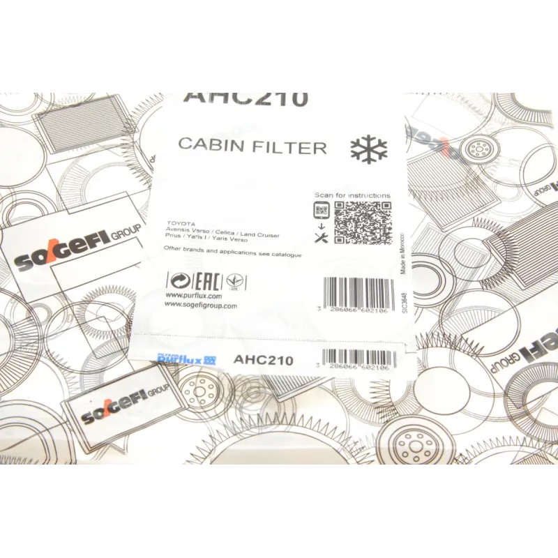 Фільтр салону вугільний PURFLUX AHC210 для Toyota Land Cruiser, Lexus RX, Subaru Legacy 215x205x18 мм