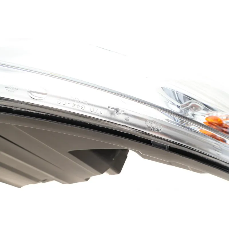 Фара (R) Renault Master III/Opel Movano B 2.3dCi/2.3CDTI 10-