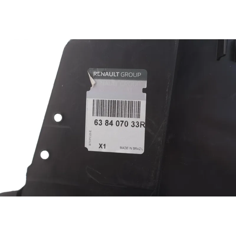 Підкрилок (передній) Renault Duster 17- (R)