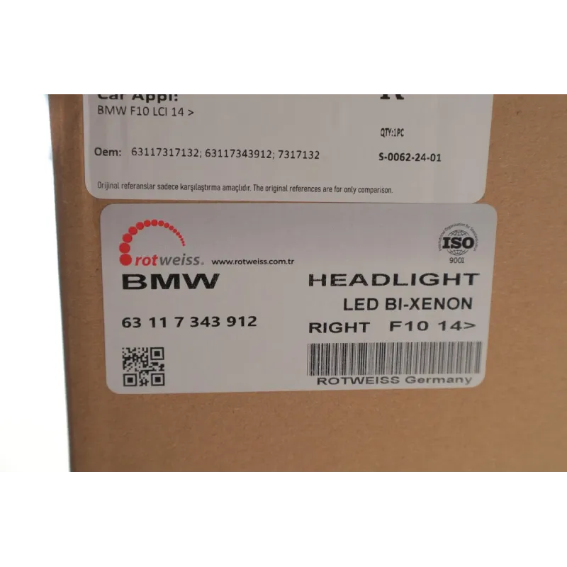 Фара права Bi-Xenon ROTWEISS 63117343912 для BMW 5 F10/F18 2010-2016
