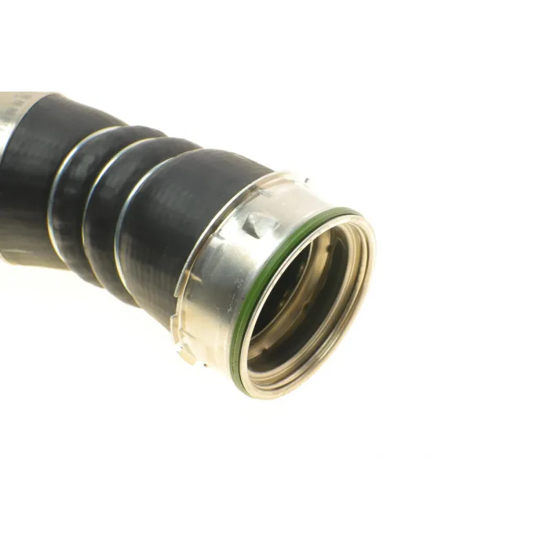 Патрубок інтеркулера (R) BMW X5 (F15/F85)/X6 (F16/F86) 3.0d 13-19 (N57)