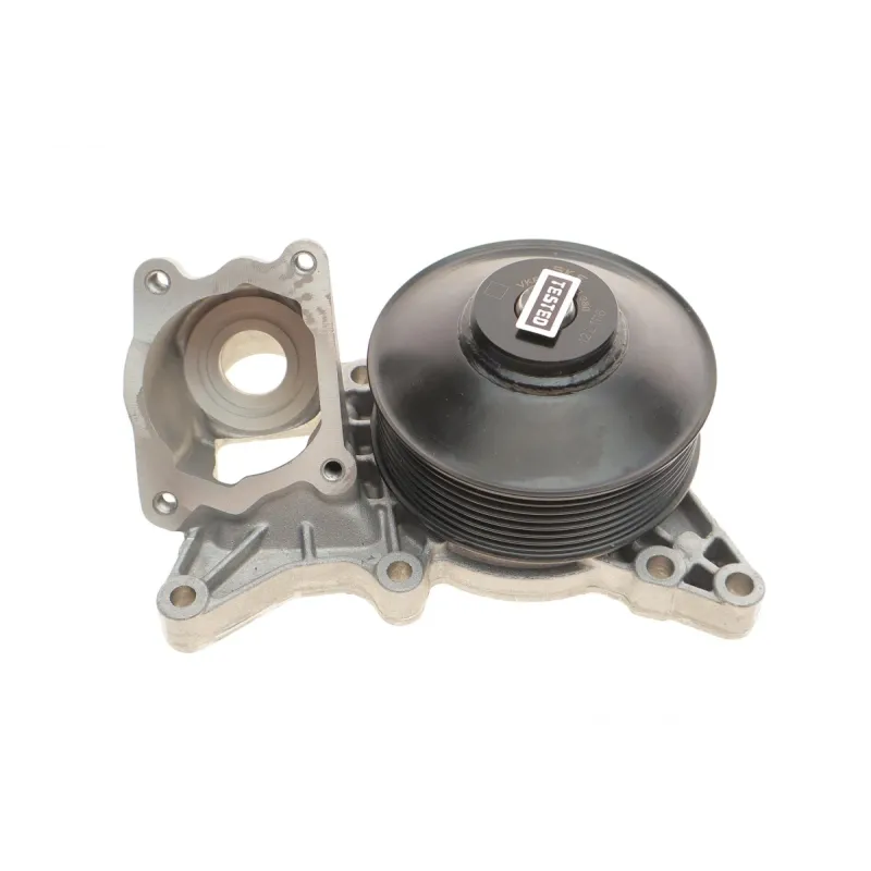 Помпа води SKF VKPC 88303 для BMW 5 (F10/F11) 7 (F01-04) X5 (E70) X6 (E71/E72) 2.0d-3.0d 09-