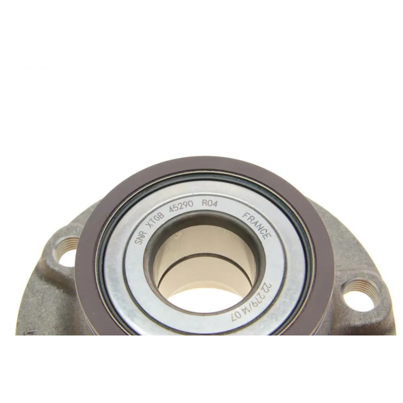 Підшипник маточини задній SNR XTGB 45290 R04 для VW Caddy, Golf V, Skoda Octavia, діаметр 136 мм
