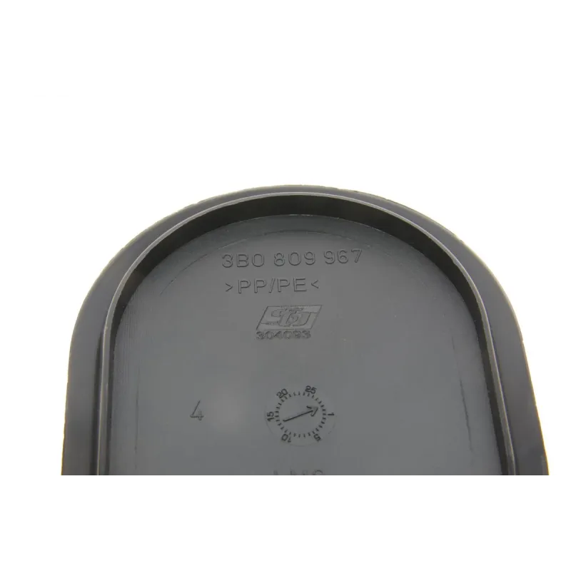 Заглушка підкрильника переднього SOLGY 304093 для Volkswagen Passat B5 2000-2005