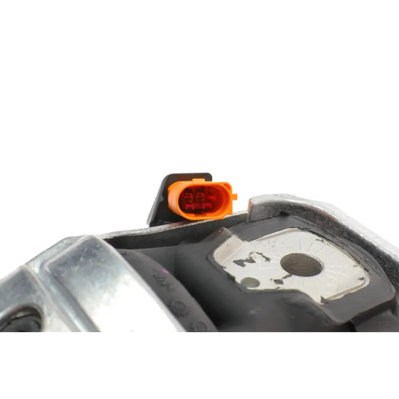 Подушка двигуна (R) Audi A4/A5/Q5 2.0-3.0D 07-17