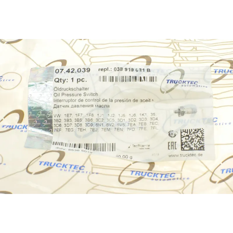 Датчик тиску оливи TRUCKTEC AUTOMOTIVE 07.42.039 для Volkswagen Caddy, T5 1.9TDI/2.0-2.5TDi 0.75-1.05 bar (сірий)