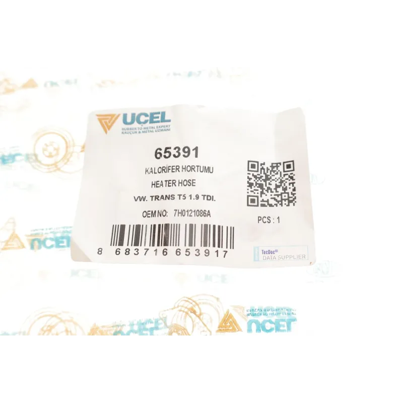 Патрубок системи охолодження UCEL 65391 для Volkswagen Transporter T5 1.9TDI 2003-2009