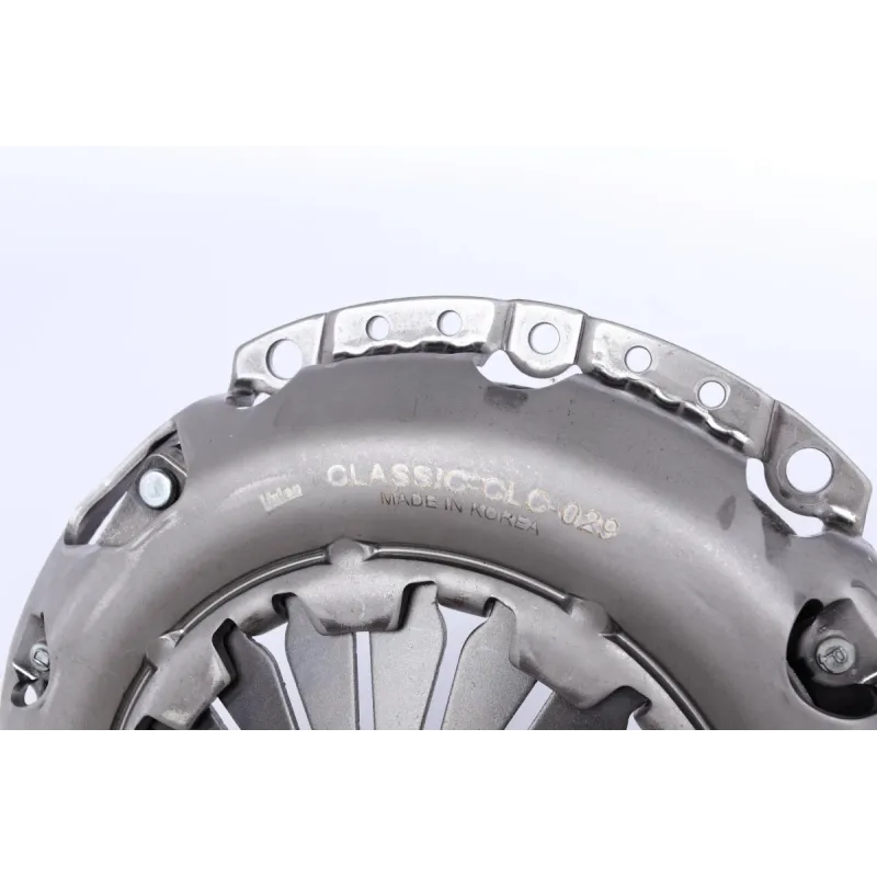 Комплект зчеплення Ford Focus 1.4-1.8 16V 98-04 (z=17) d=220mm