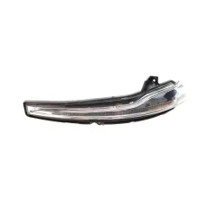 Повторювач повороту лівий VAN WEZEL 3082917 для Mercedes-Benz C-Class W205, Vito W447