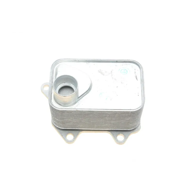 Радіатор масляний VW Golf/Passat/Polo/Touran 2.0 13-