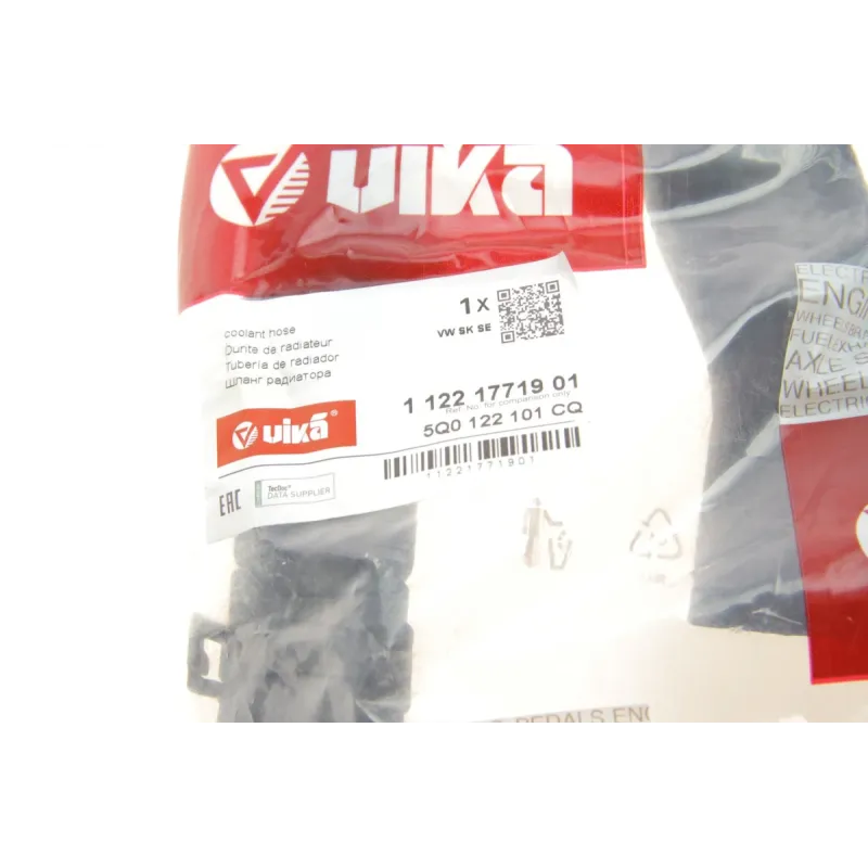Патрубок радіатора VIKA 11221771901 для Skoda Octavia III, VW Golf VII 1.6 2014-2020