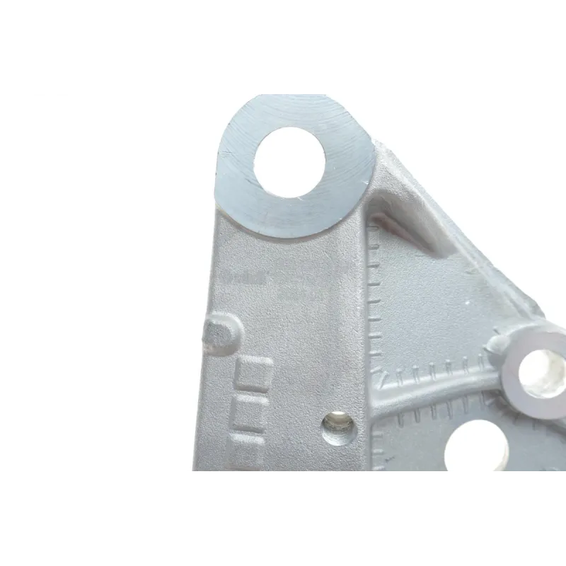 Кронштейн передньої балки VIKA 41990083201 для VW Caddy III/IV 2004-2020, права сторона