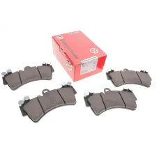 Колодки гальмівні (передні) Audi Q7/Porsche Cayenne/ VW Touareg 3.0-6.0 02- (Brembo)