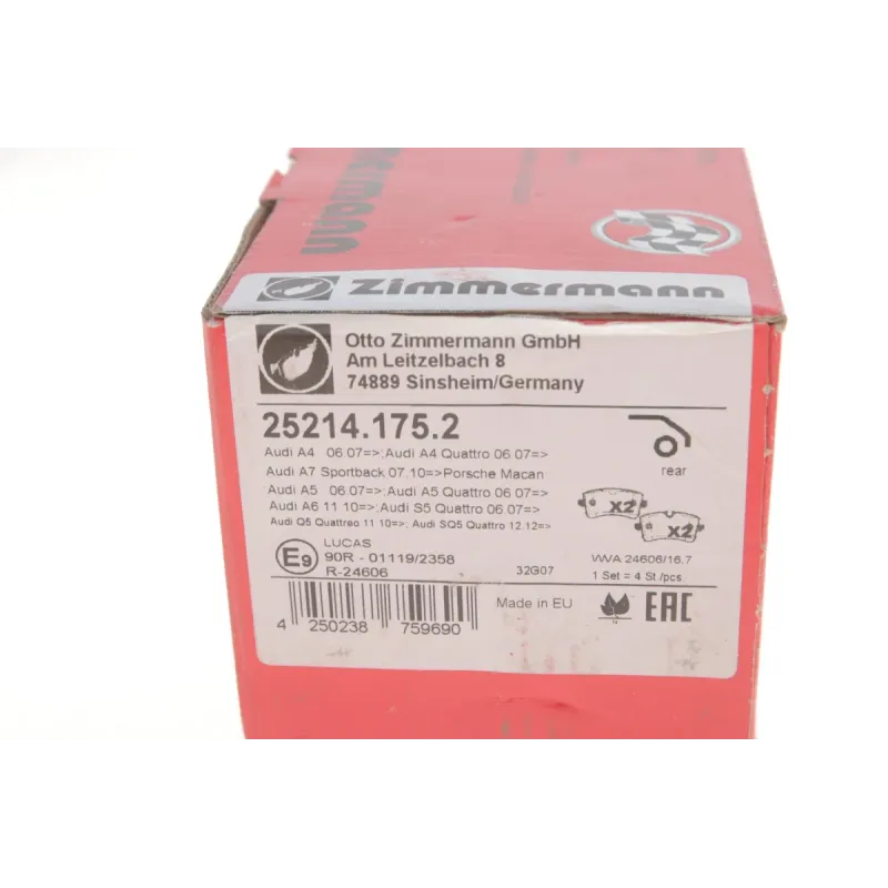 Колодки гальмівні (задні) Audi A4/A5/A6/A8 09- / A7 Sportback 13-18 (Lucas) (з датчиками)