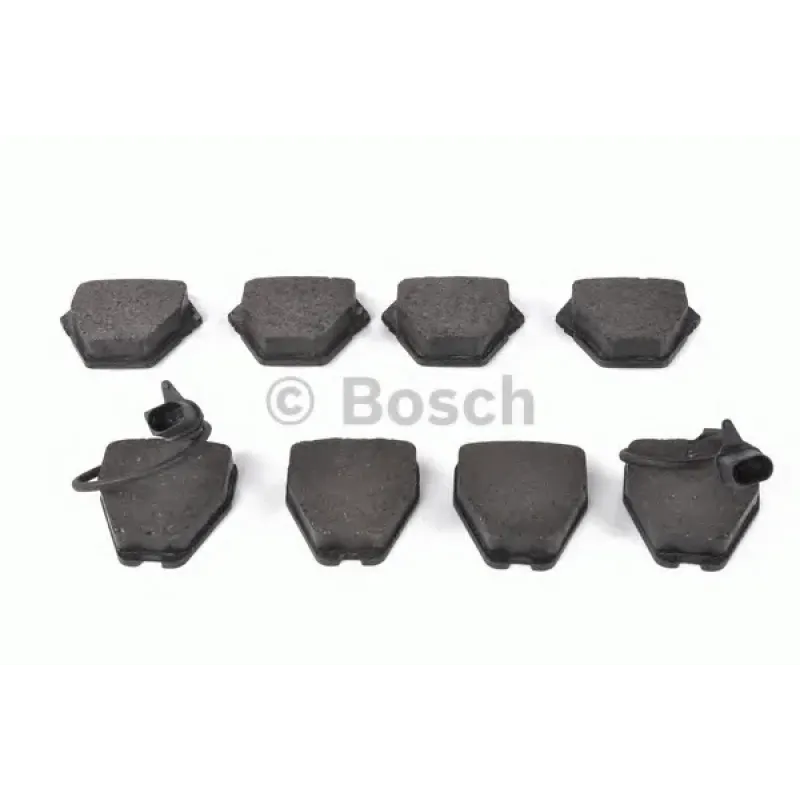 Колодки гальмівні (передні) Audi A4 97-01/A6 97-05/VW Passat B5 00-05/Phaeton 02-08 (+датчики)