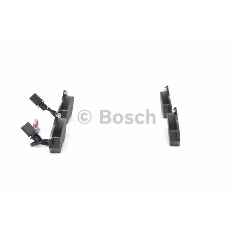 Колодки гальмівні (передні) Audi A4 94-08/Seat Exeo 08-13/VW Passat B5 96-00 (+датчики)