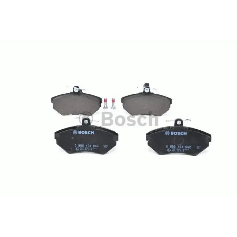 Колодки гальмівні (передні) Audi A4 94-08/Seat Exeo 08-13/VW Passat B5 96-00 (+датчики)