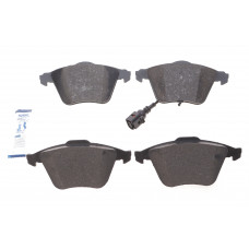 Колодки гальмівні (передні) Audi A3/TT/Skoda SuperB/VW Passat B6/B7/Golf IV-VI 02-15 (+датчик)