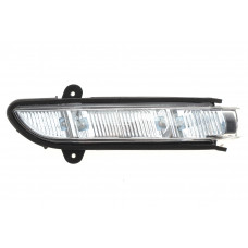 Повторювач повороту на дзеркало MB CLS-/S-/E-class (W211/S211) 02-06 (R)